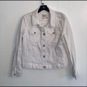 MUDD Juniors L distressed white denim jacket